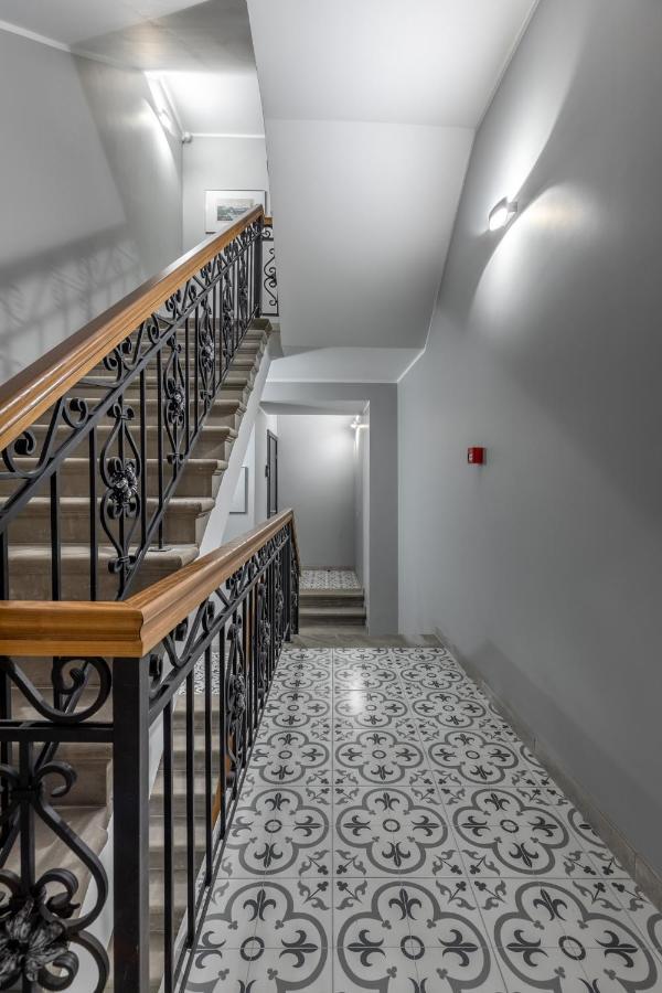 Enjoy Old Town Vibes In 1716 Laipu With 4 Stylish And 1 Penthouse Apartment Riga